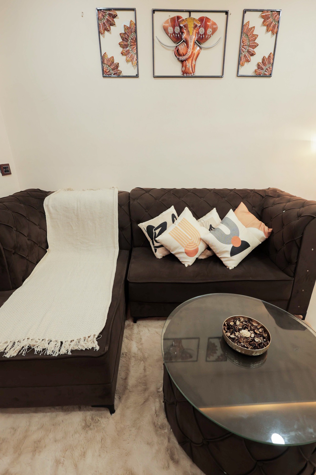 Living room at Rihaish Stays